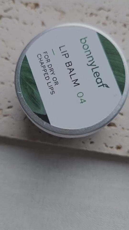 LIP BALM 04