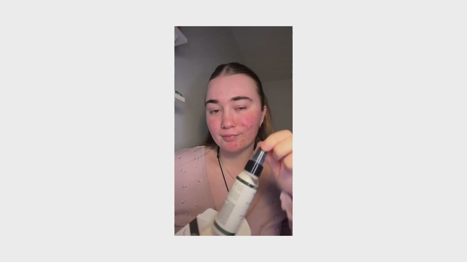 MOISTURISER 02