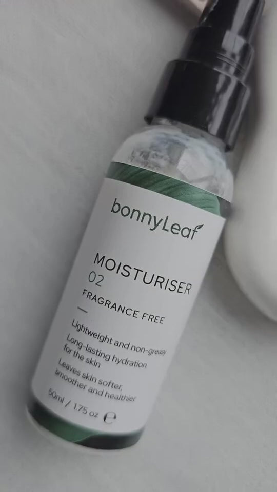MOISTURISER 02